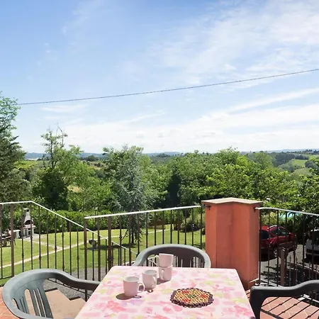 Farm stay Agriturismo Terre Di Toscana Terricciola